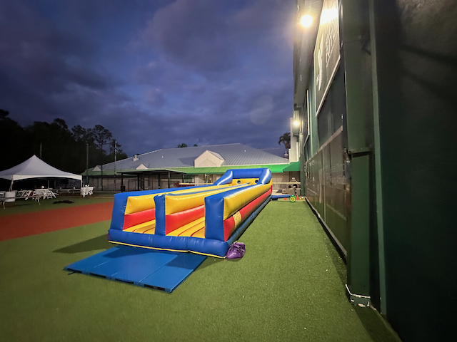 35 ft Bungee Run Photo 1